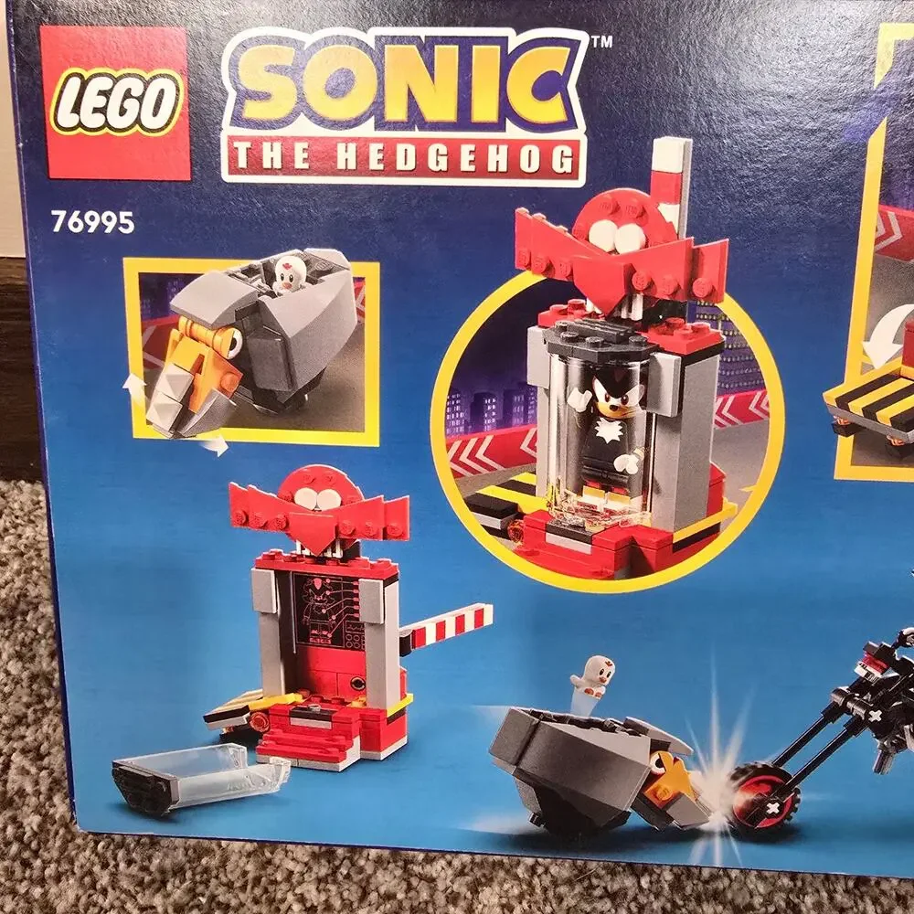 NEW Lego Sonic the Hedgehog Shadow's Escape Set 76995